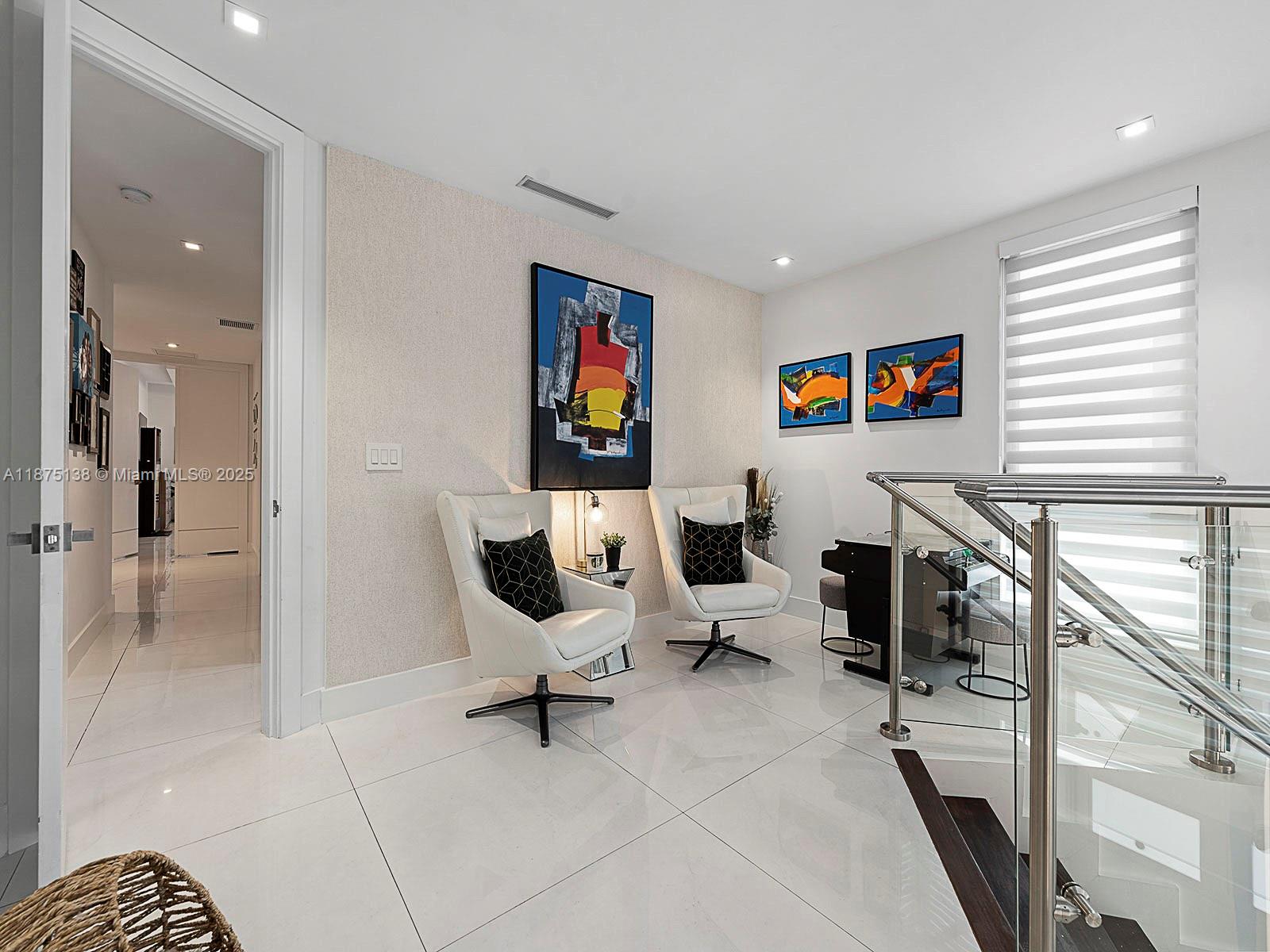 8271 NW 34th Dr Unit: .