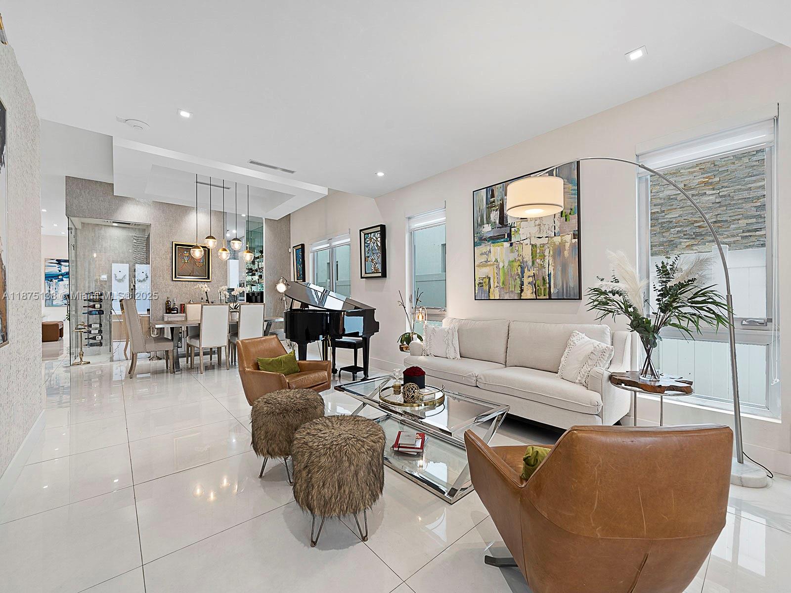 8271 NW 34th Dr Unit: .