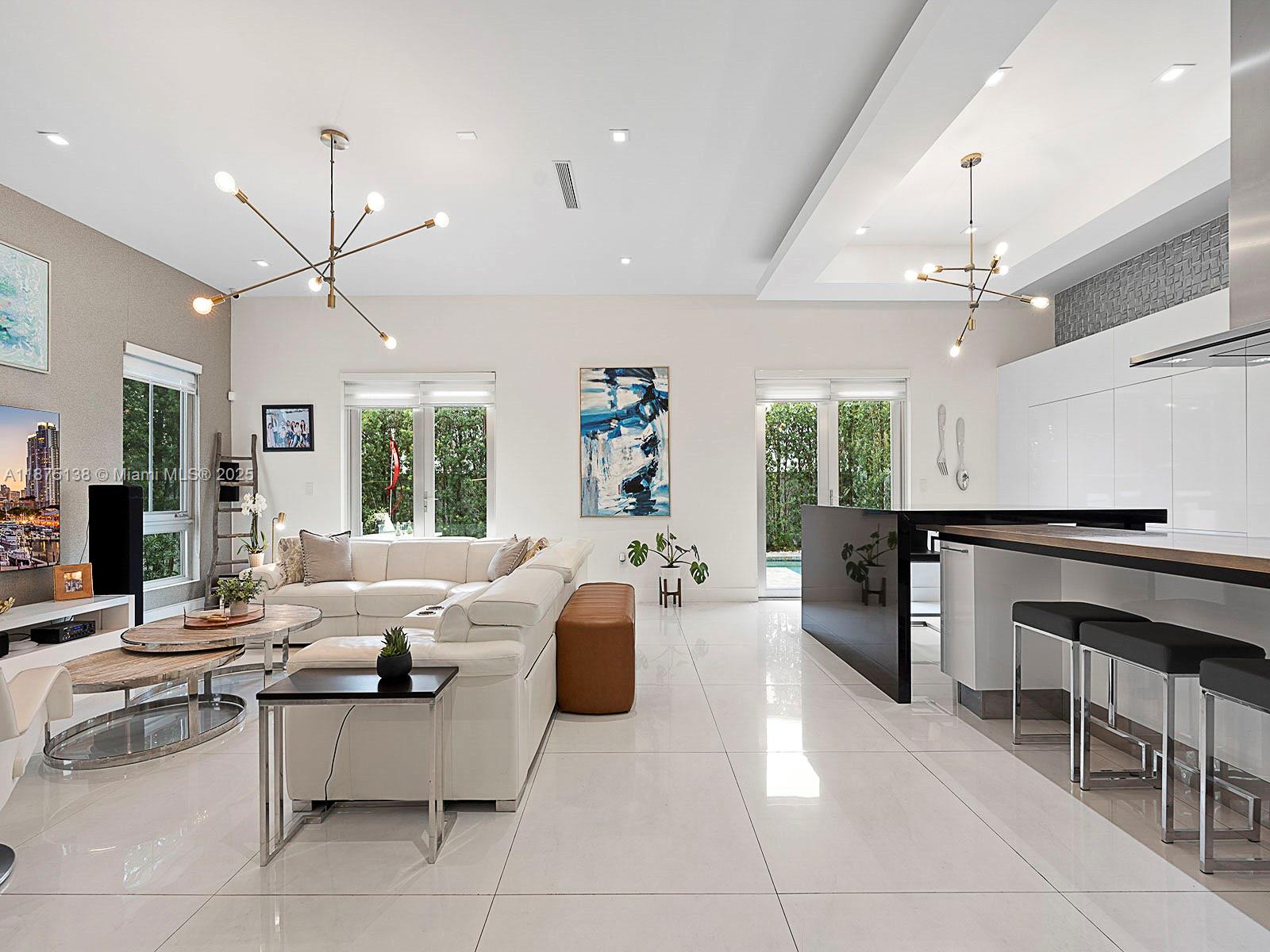 8271 NW 34th Dr Unit: .