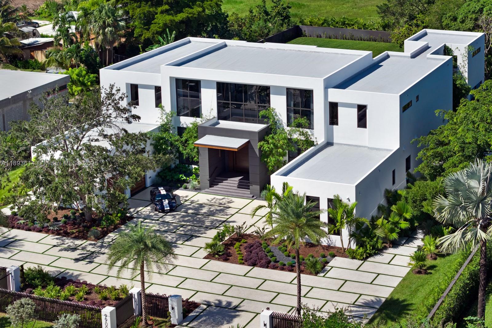 9900 SW 125th Ave