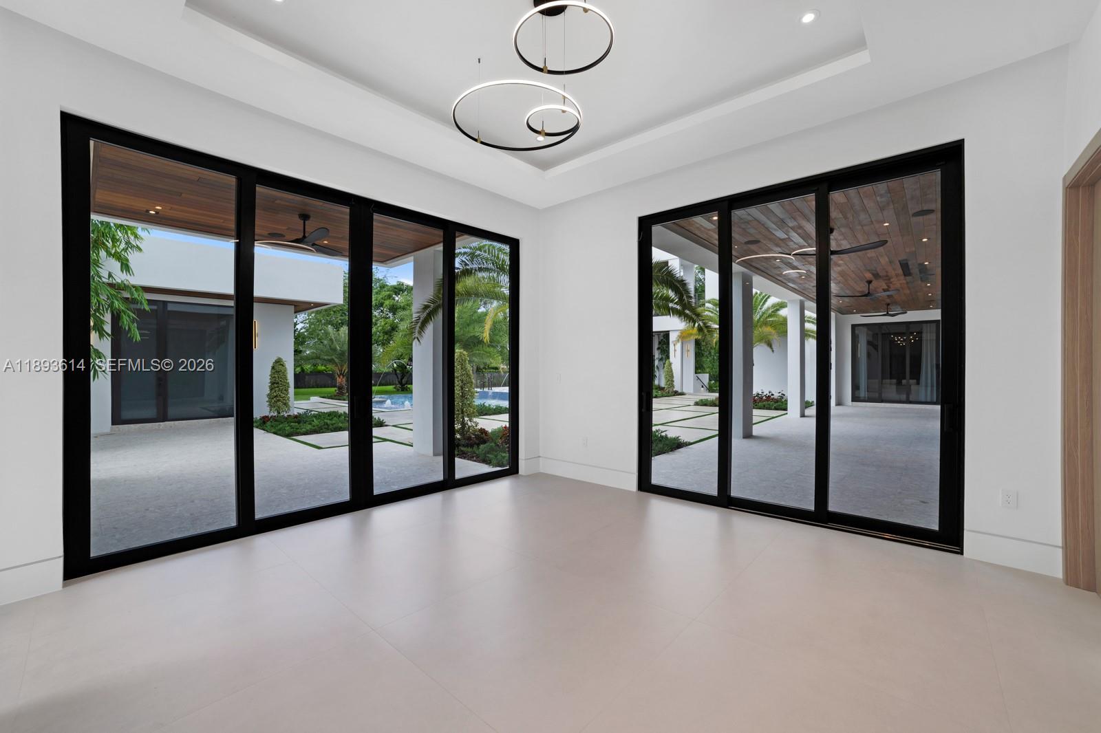 9900 SW 125th Ave