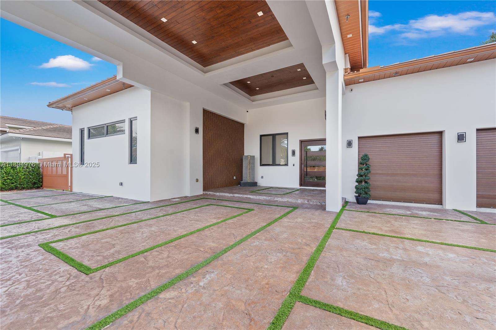 3585 SW 129th Ave