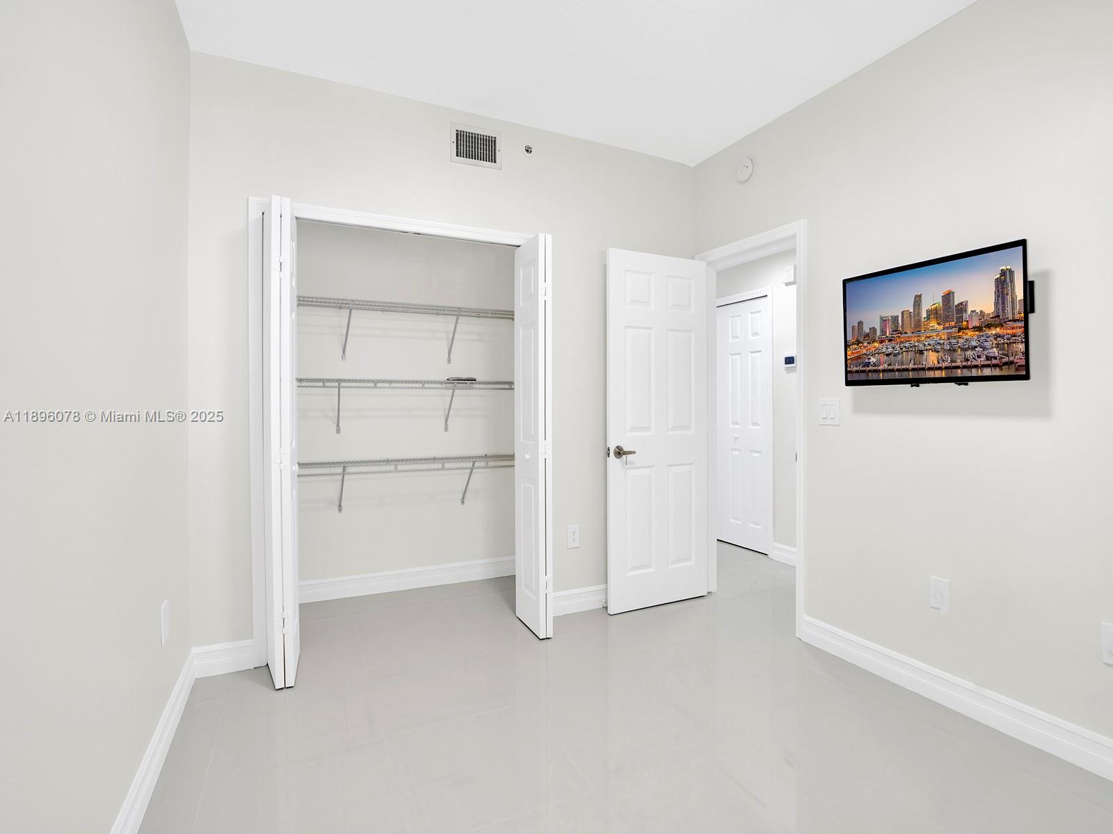 6420 NW 114th Ave # 1325, Doral Unit: 1325