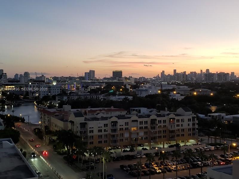 2899 Collins Ave # 1620