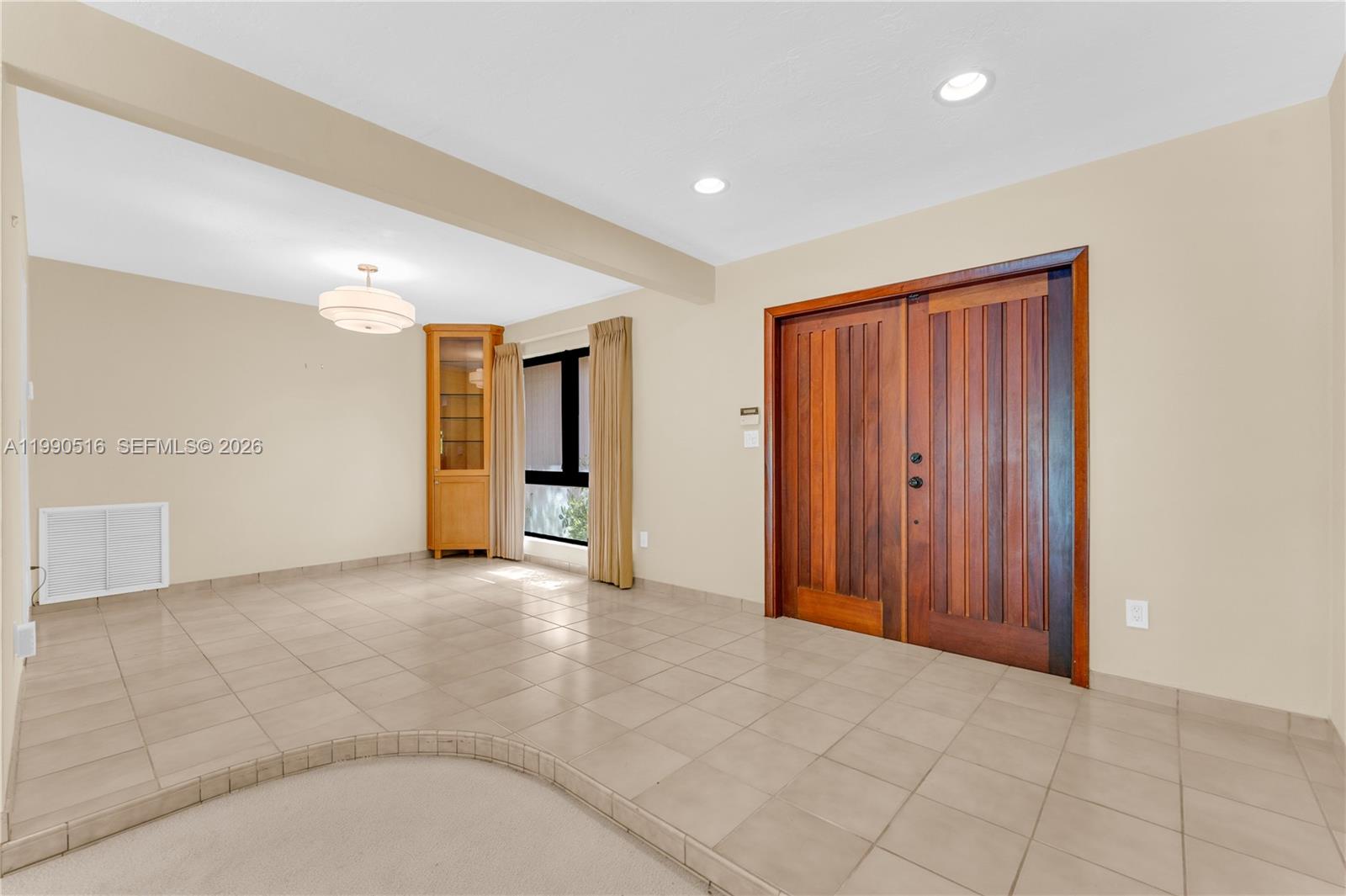 10020 SW 102nd Ave Rd