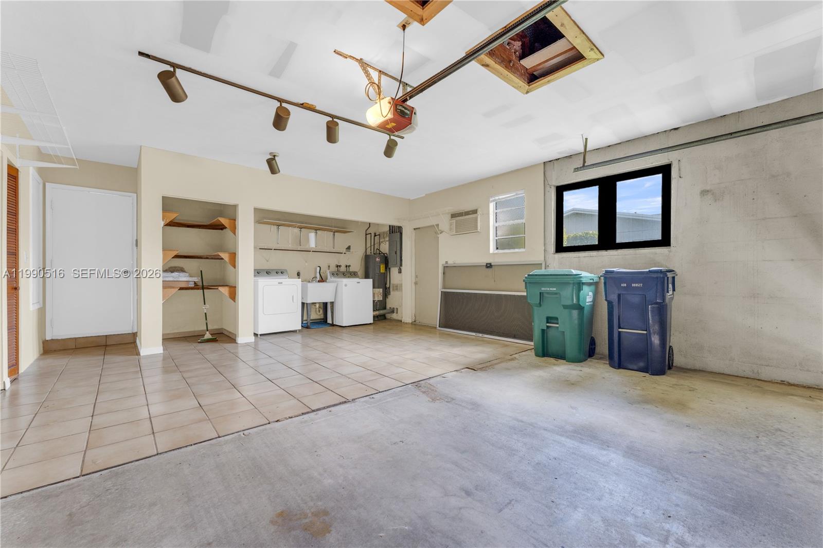 10020 SW 102nd Ave Rd