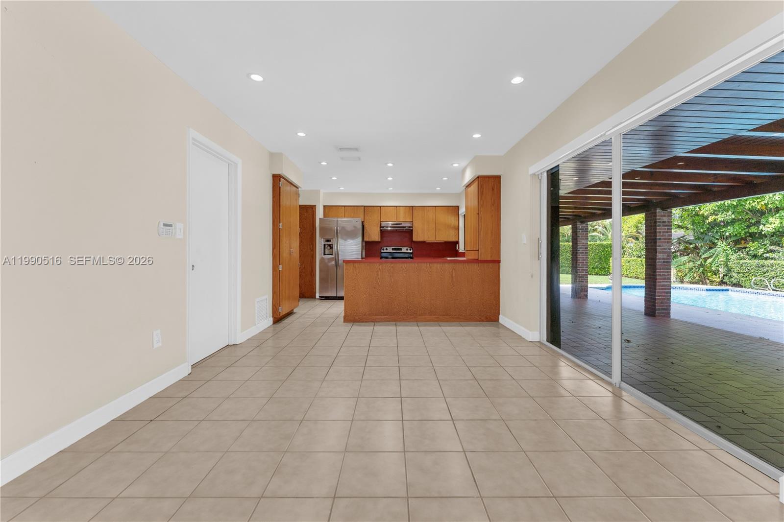 10020 SW 102nd Ave Rd