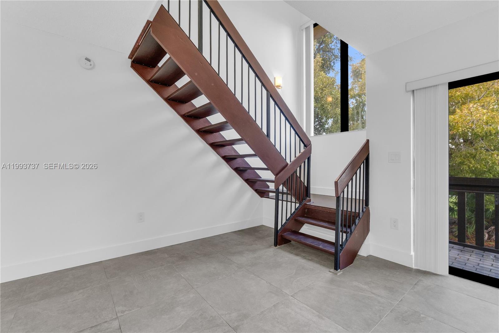 425 W Park Dr # 12