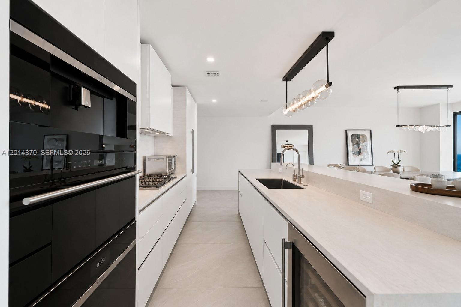 900 N Ocean Blvd # 1903