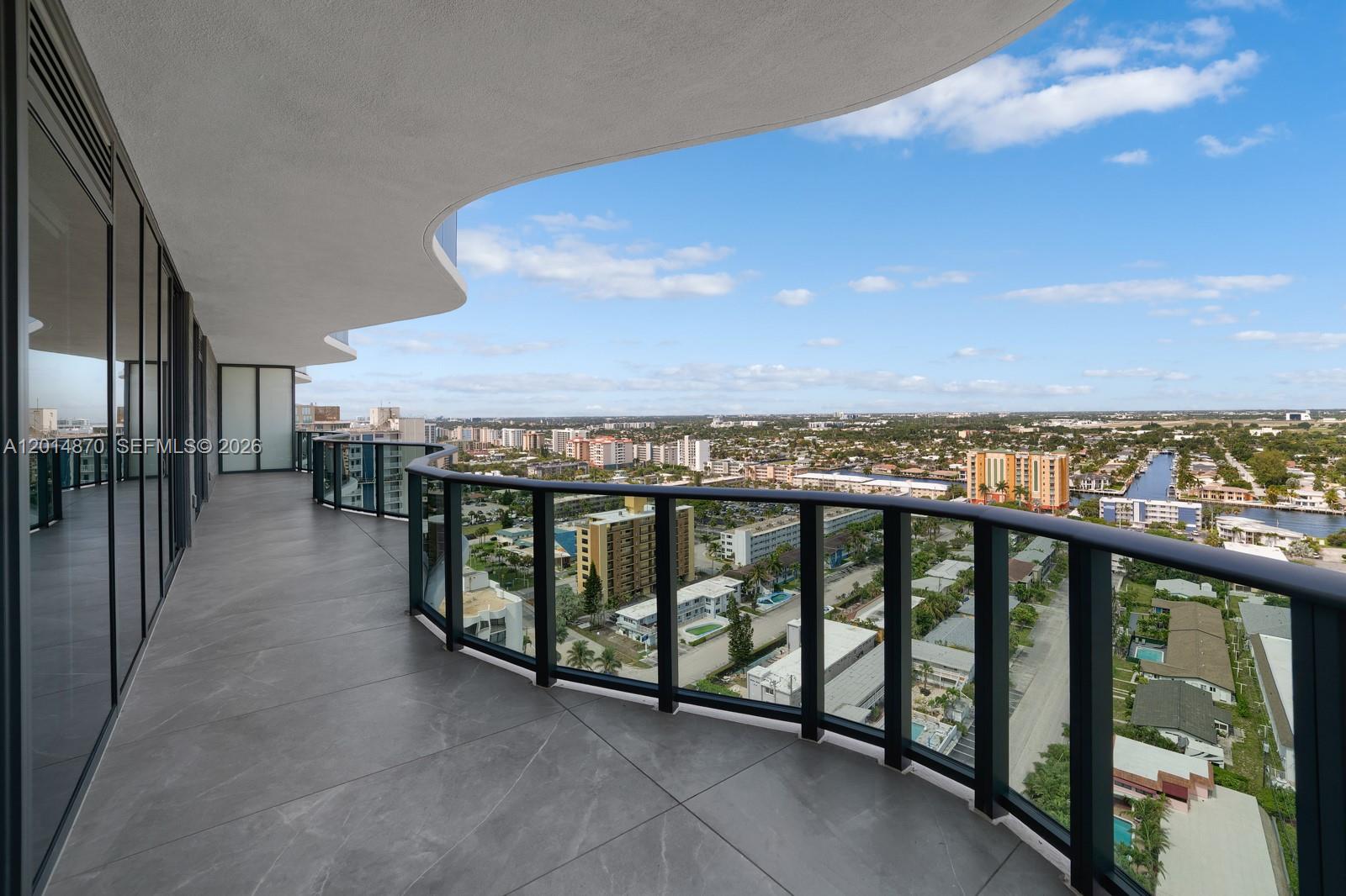 900 N Ocean Blvd # 1903