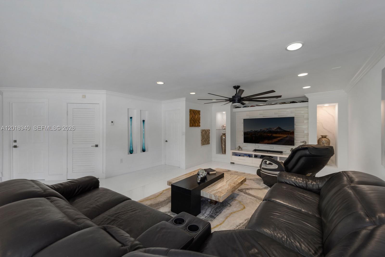 3080 SW 111th Ave