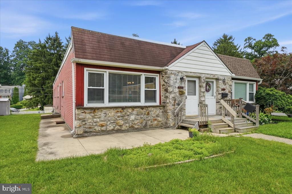 176 JUNIPER ROAD
