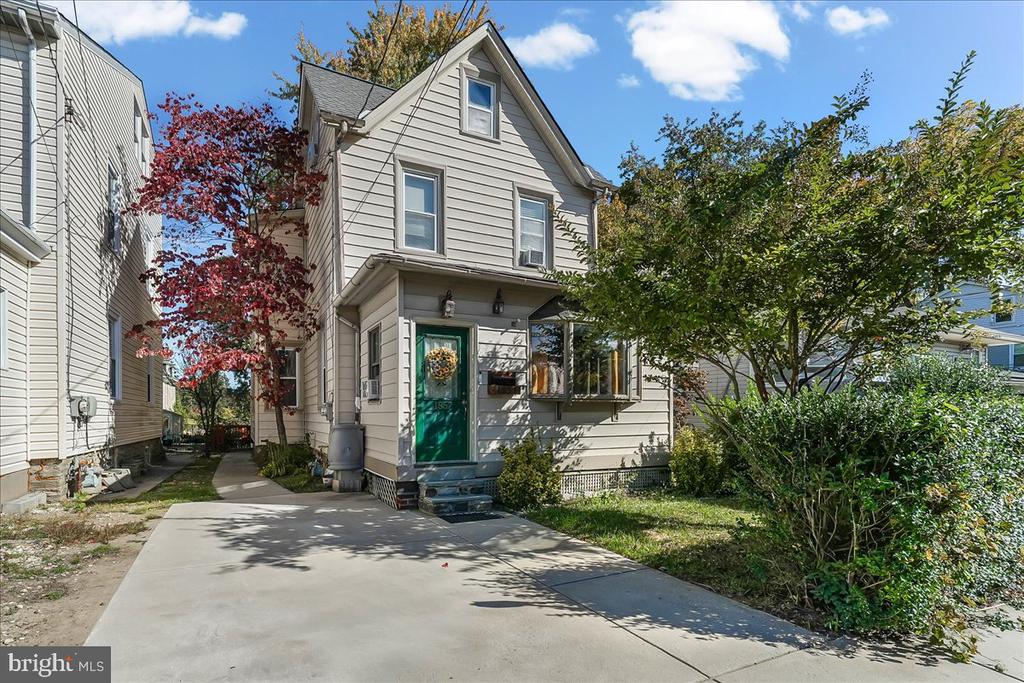 1857 ECKARD AVENUE
