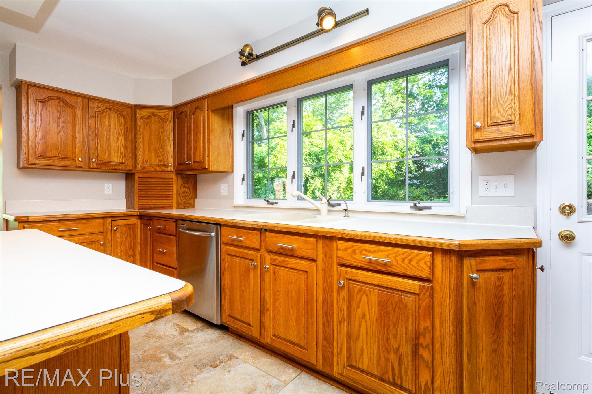 132 CURELLA Drive