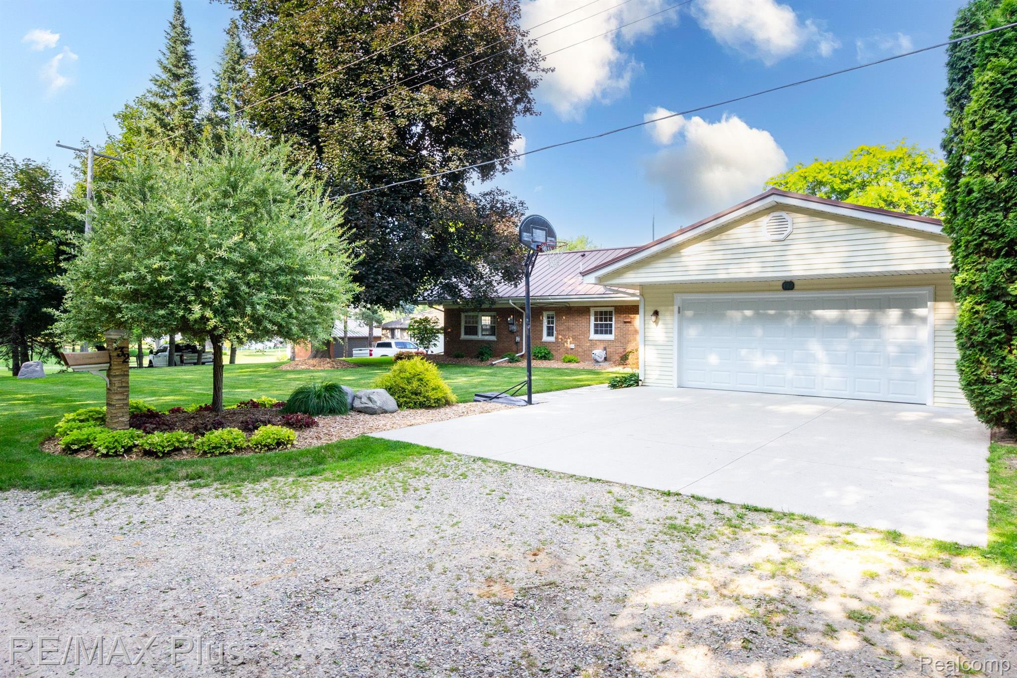 132 CURELLA Drive