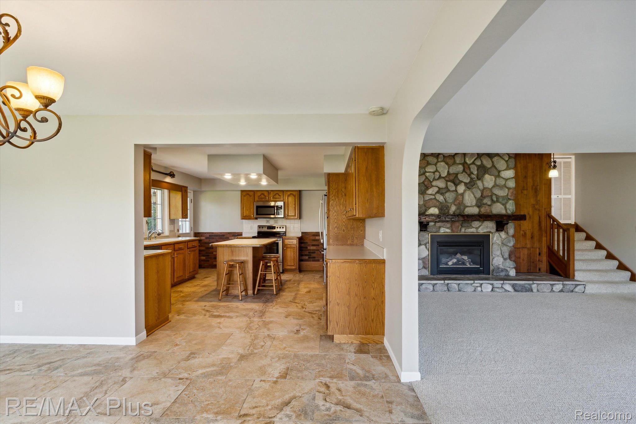 132 CURELLA Drive