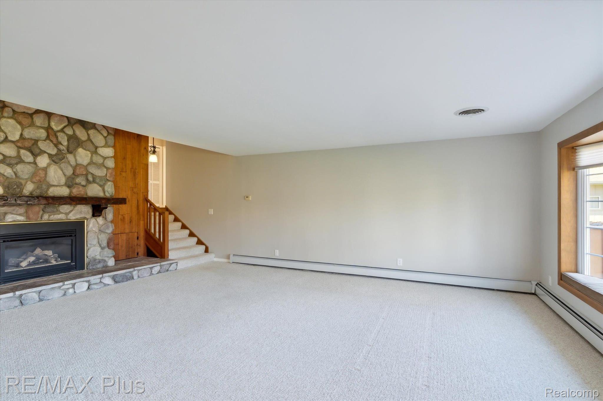 132 CURELLA Drive