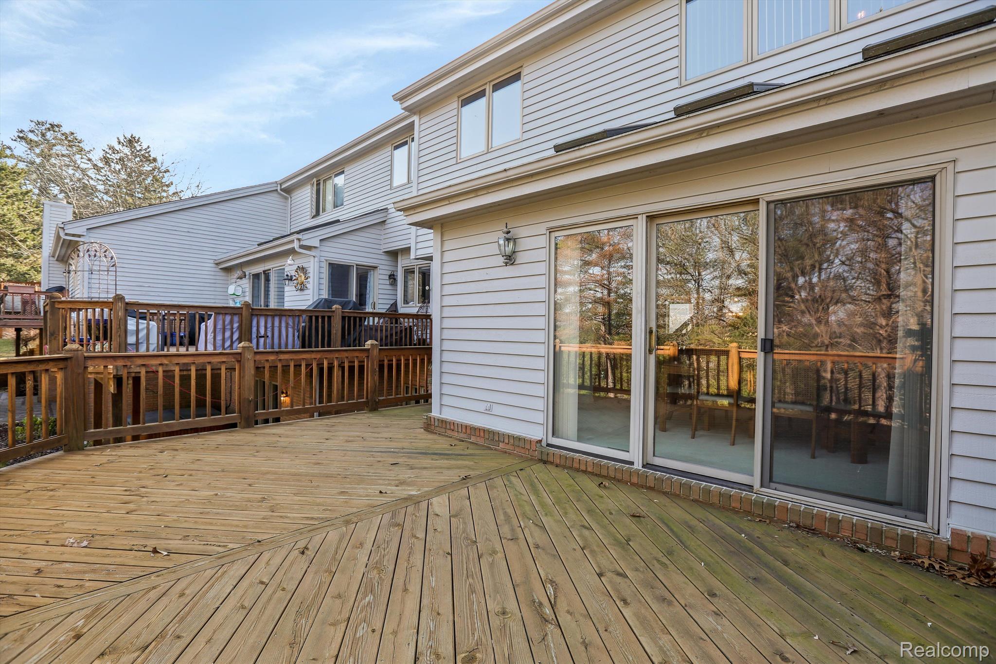 6552 SCENIC PINES Court