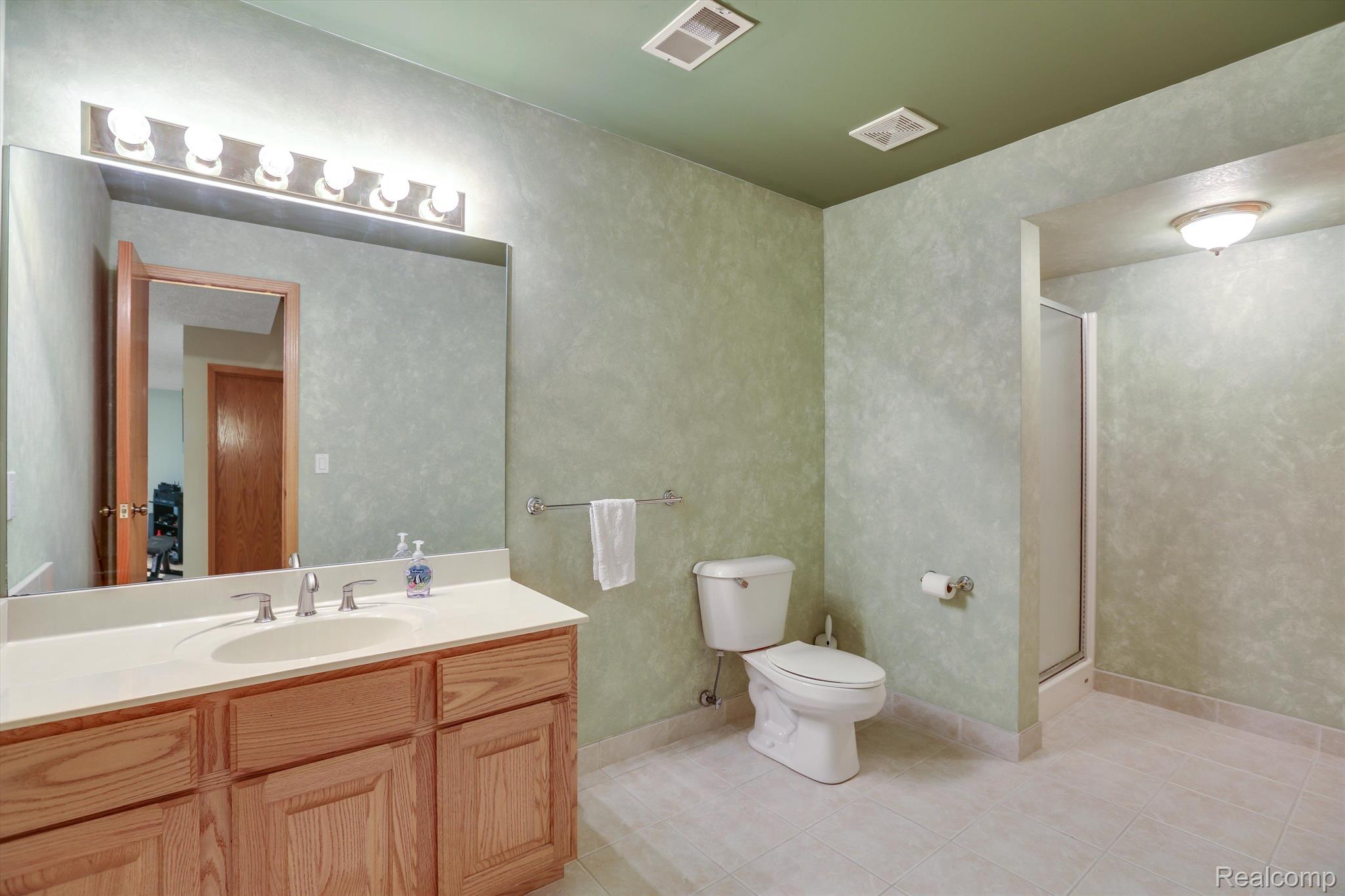 6552 SCENIC PINES Court