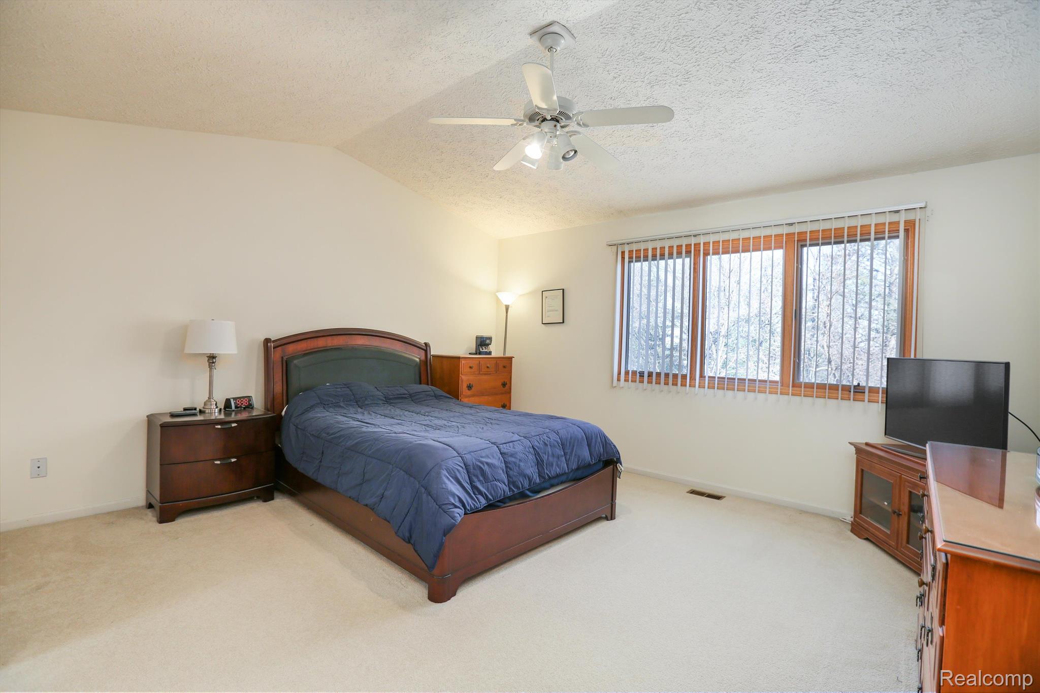 6552 SCENIC PINES Court