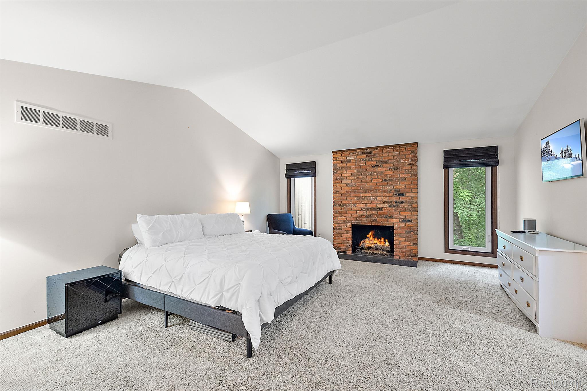 1137 TIMBERVIEW Trail 108