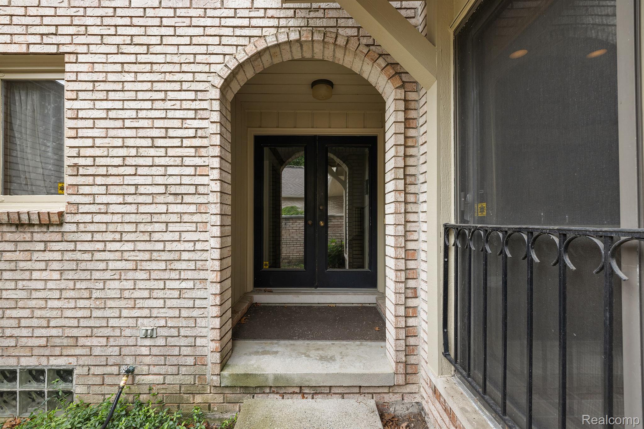 1137 TIMBERVIEW Trail 108