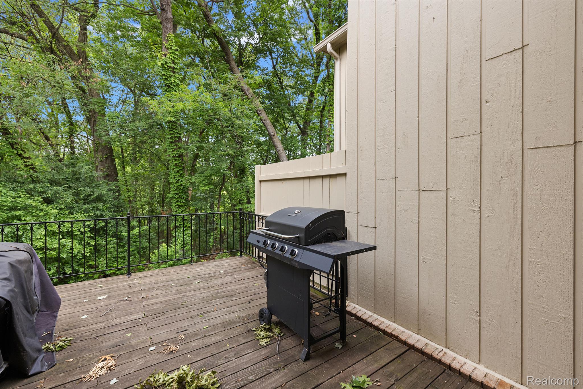 1137 TIMBERVIEW Trail 108