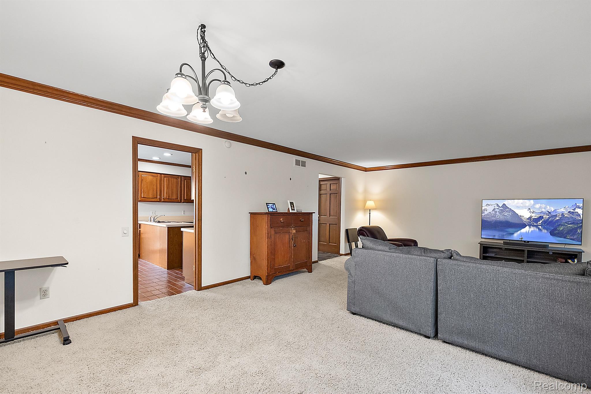 1137 TIMBERVIEW Trail 108