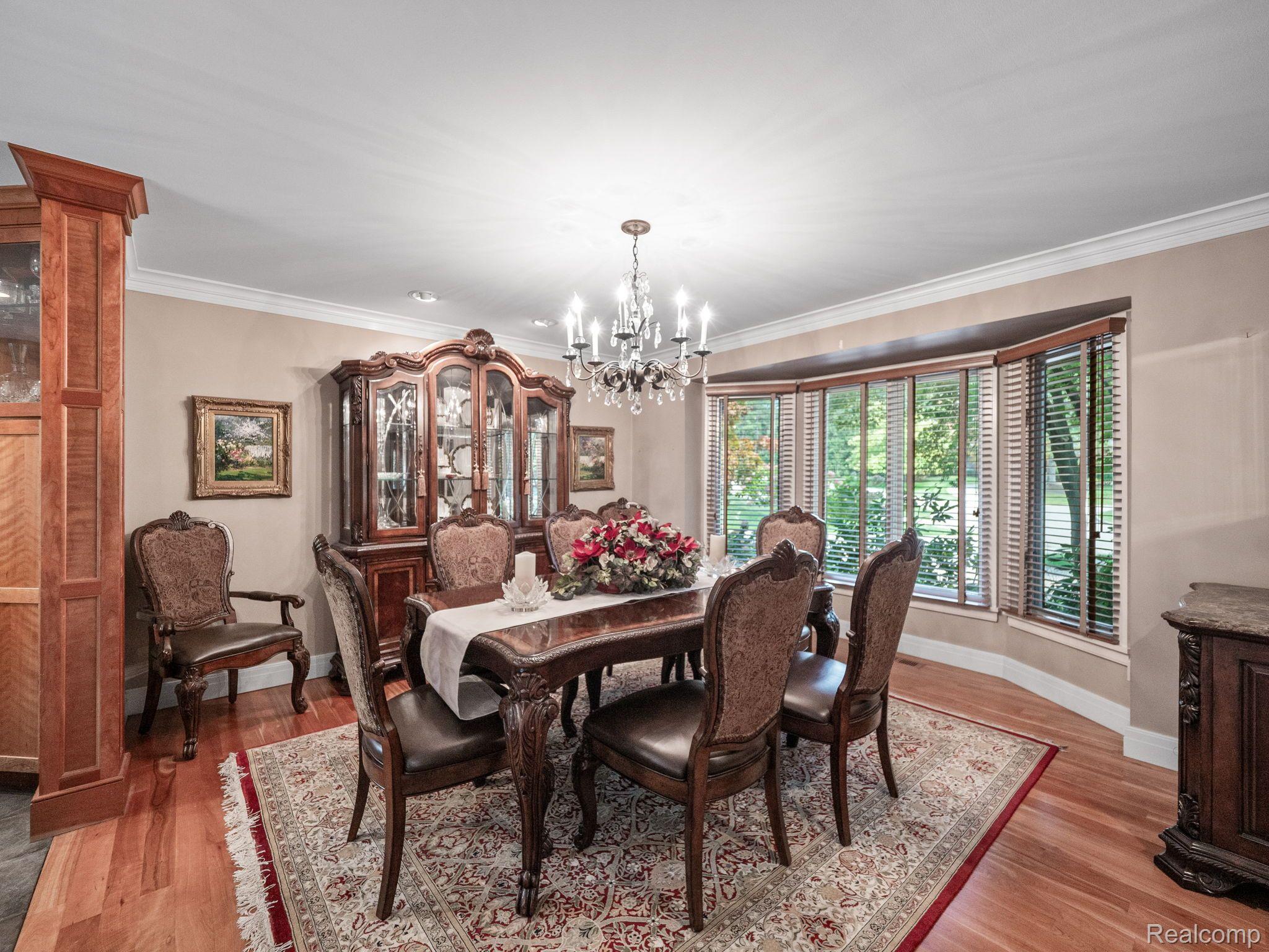 2485 HUNTERS POND