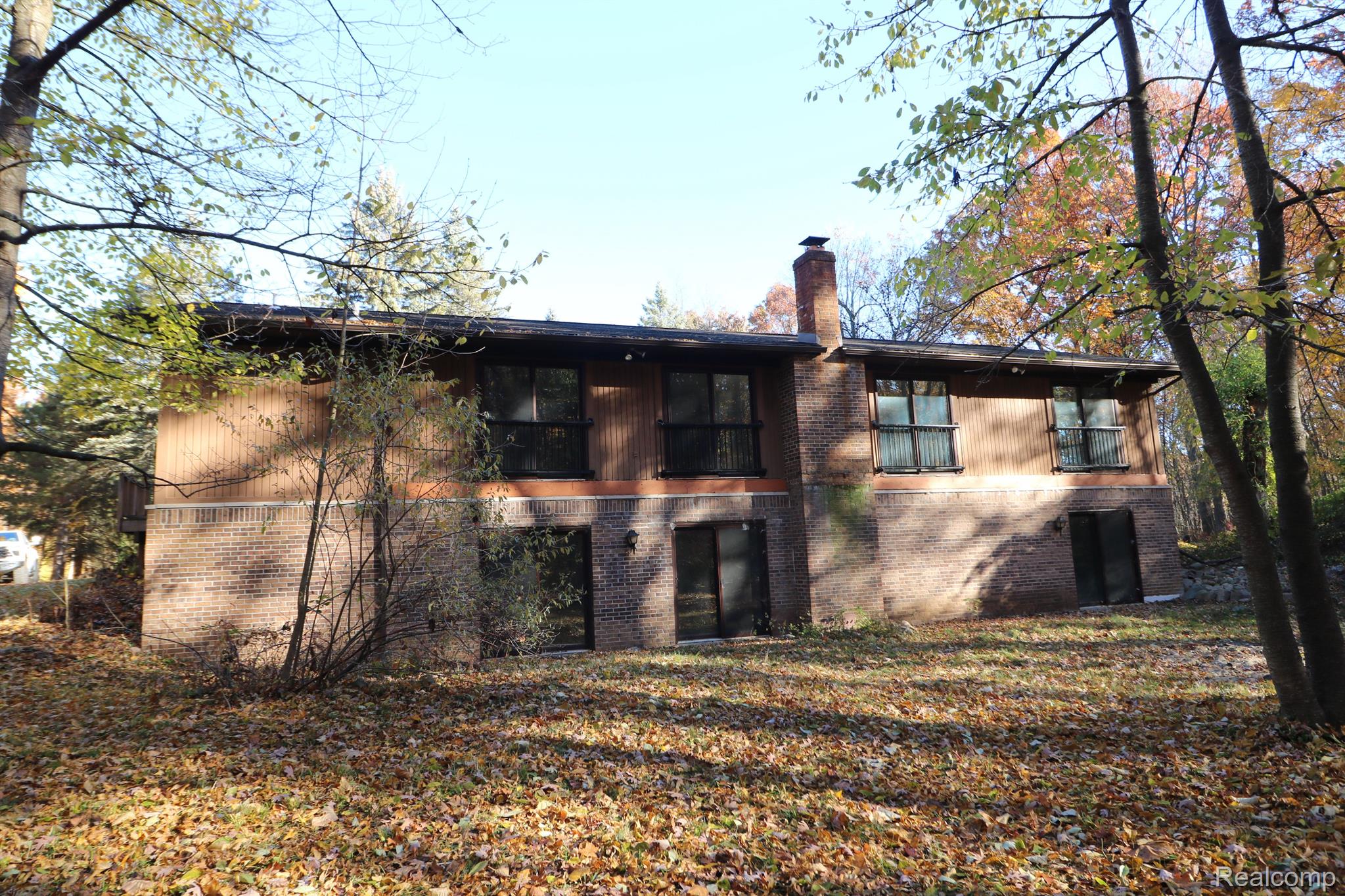 1275 W OAKWOOD Road