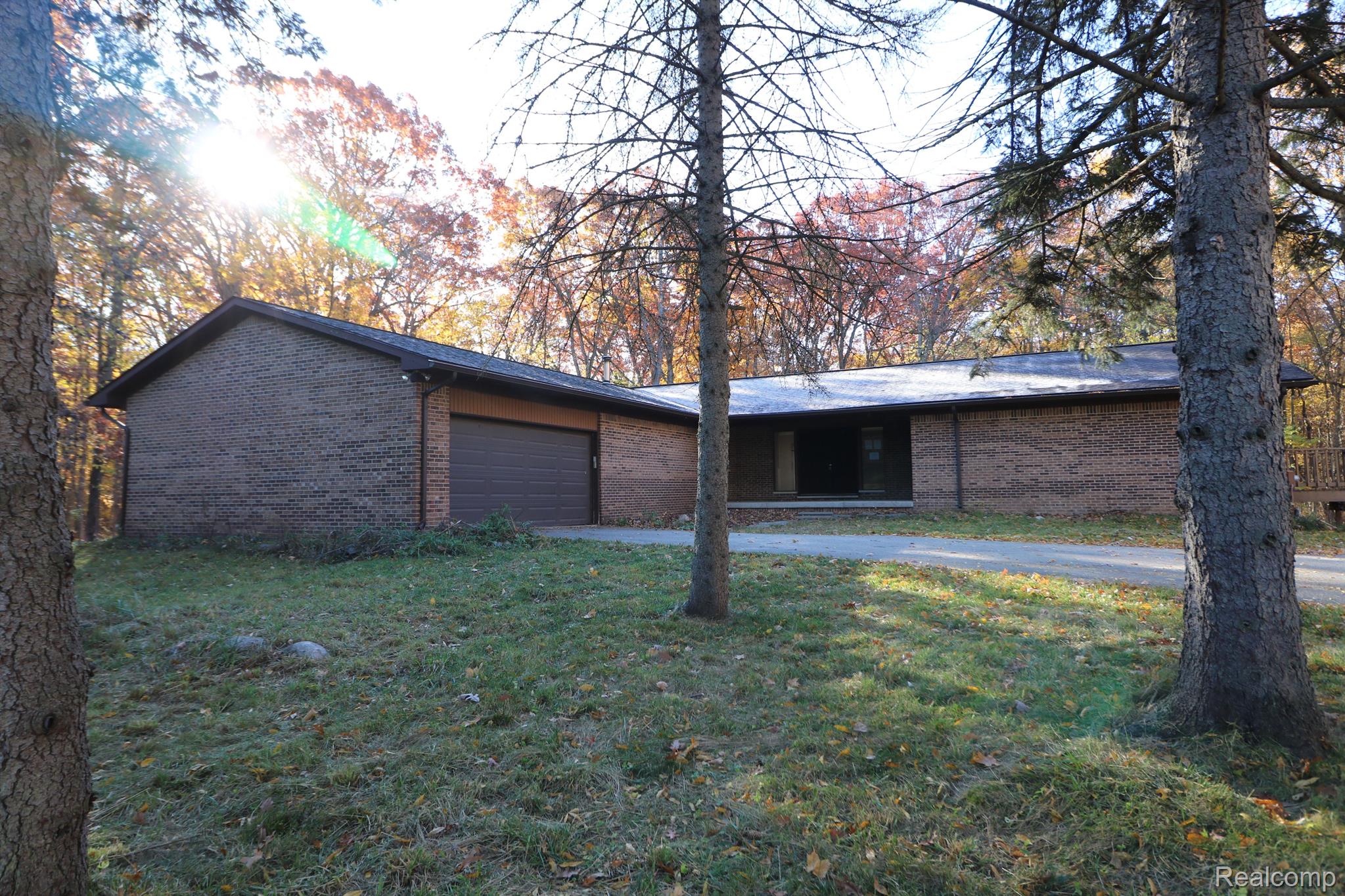 1275 W OAKWOOD Road
