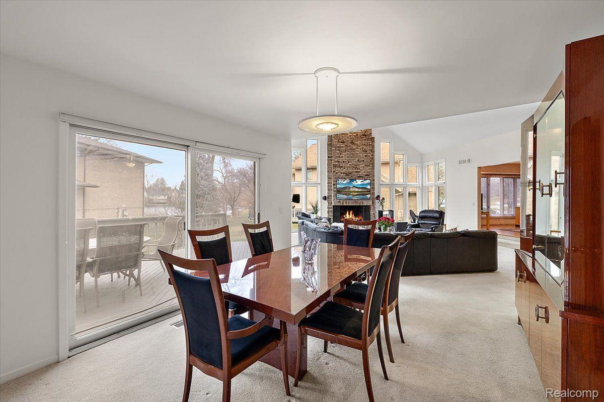 5385 POND BLUFF Drive
