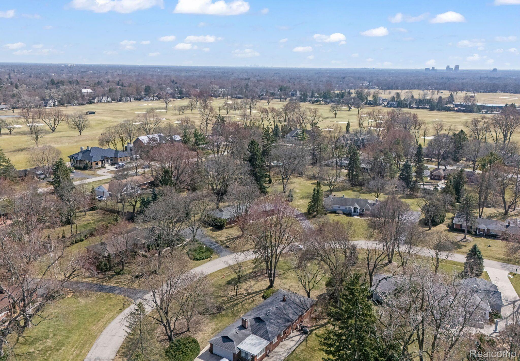 5889 ORCHARD BEND Road