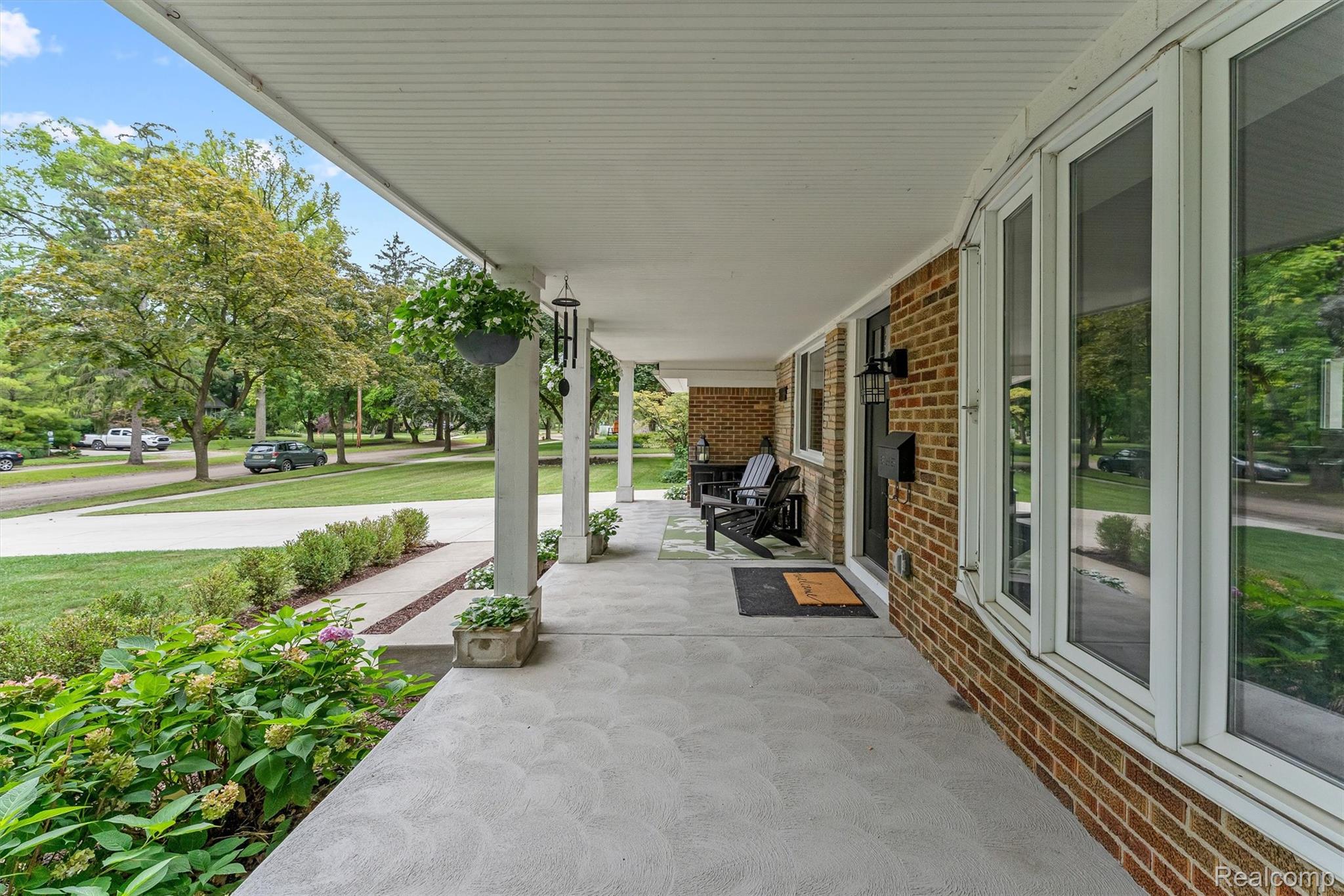 425 Mount Vernon Boulevard