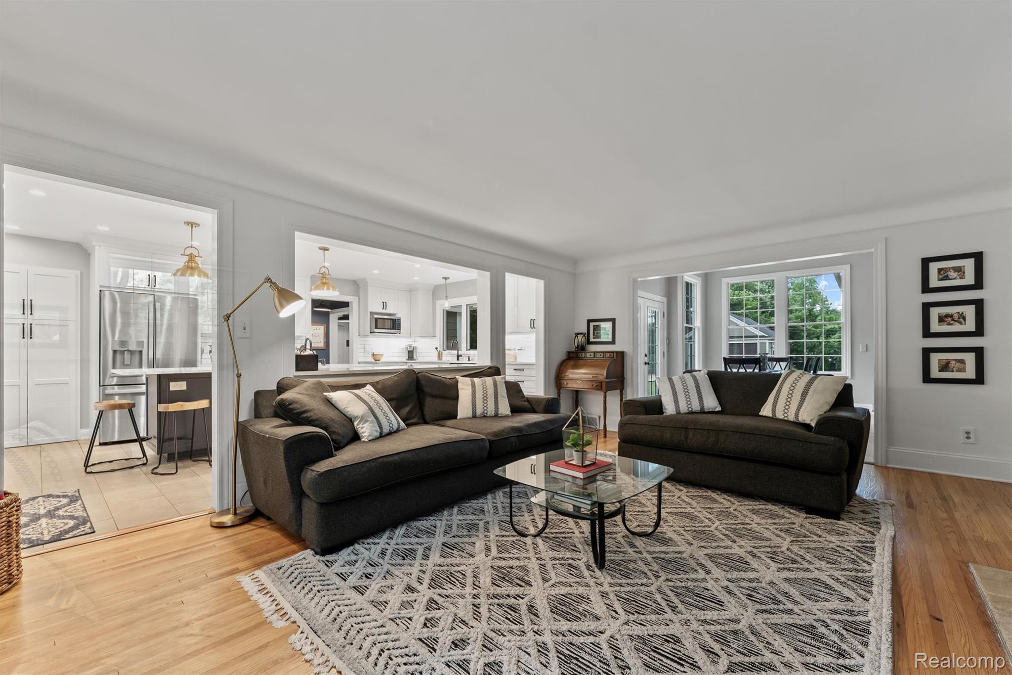 425 Mount Vernon Boulevard