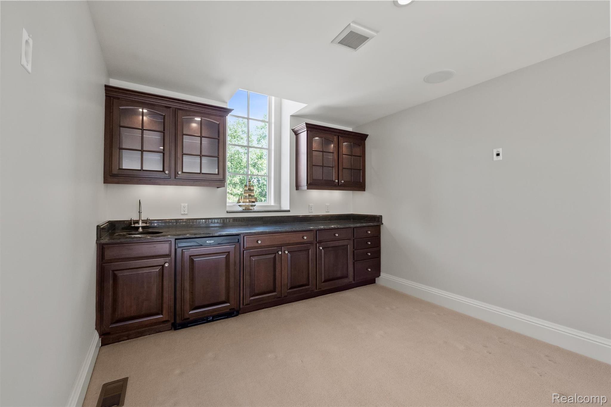 2921 Turtle Pond Court