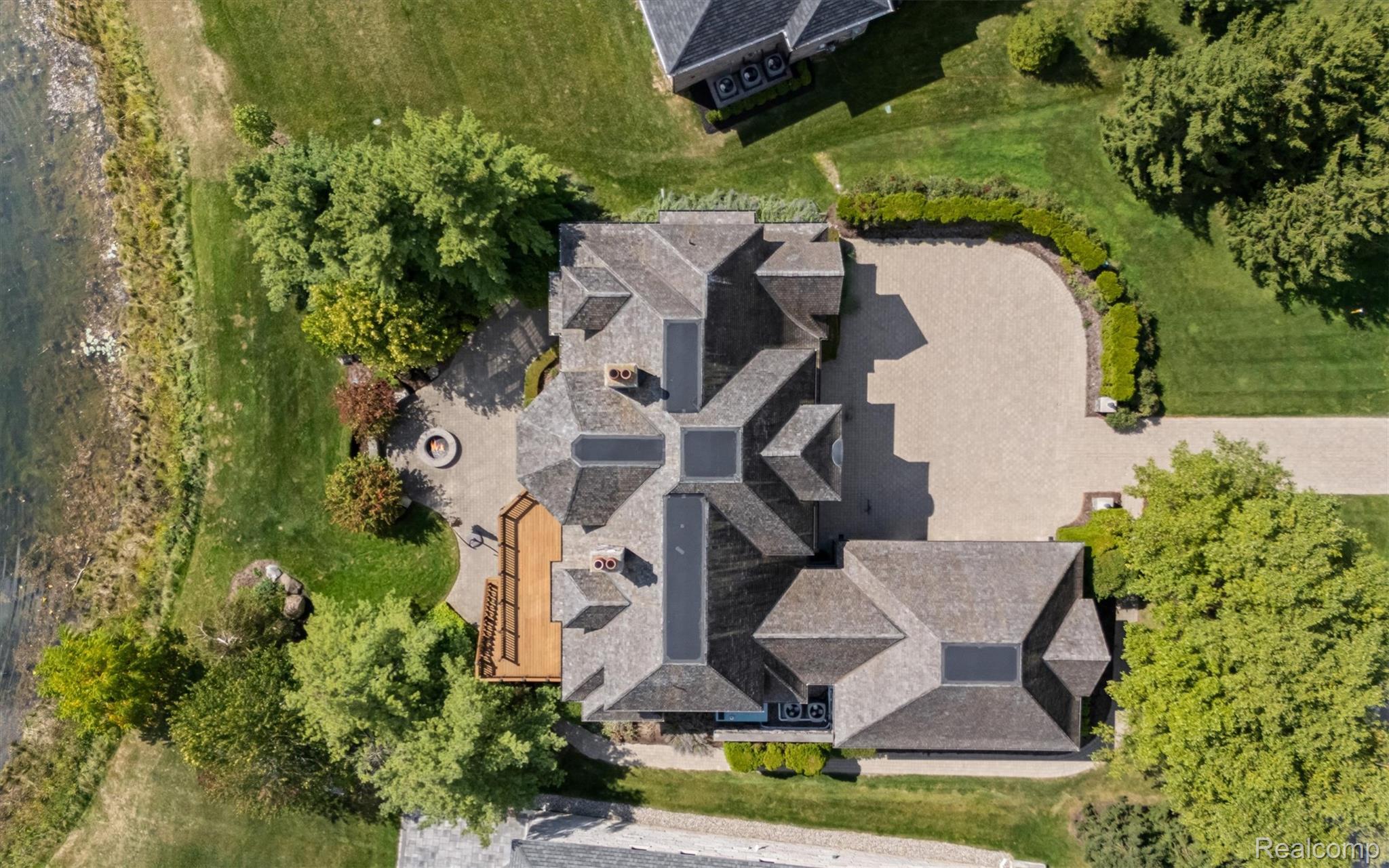 2921 Turtle Pond Court