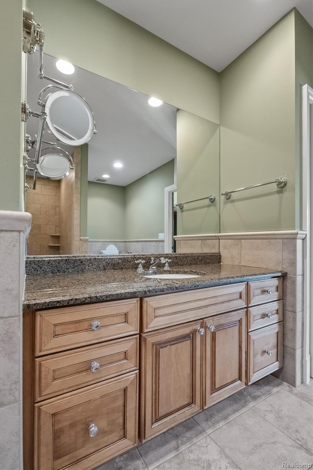 2921 Turtle Pond Court