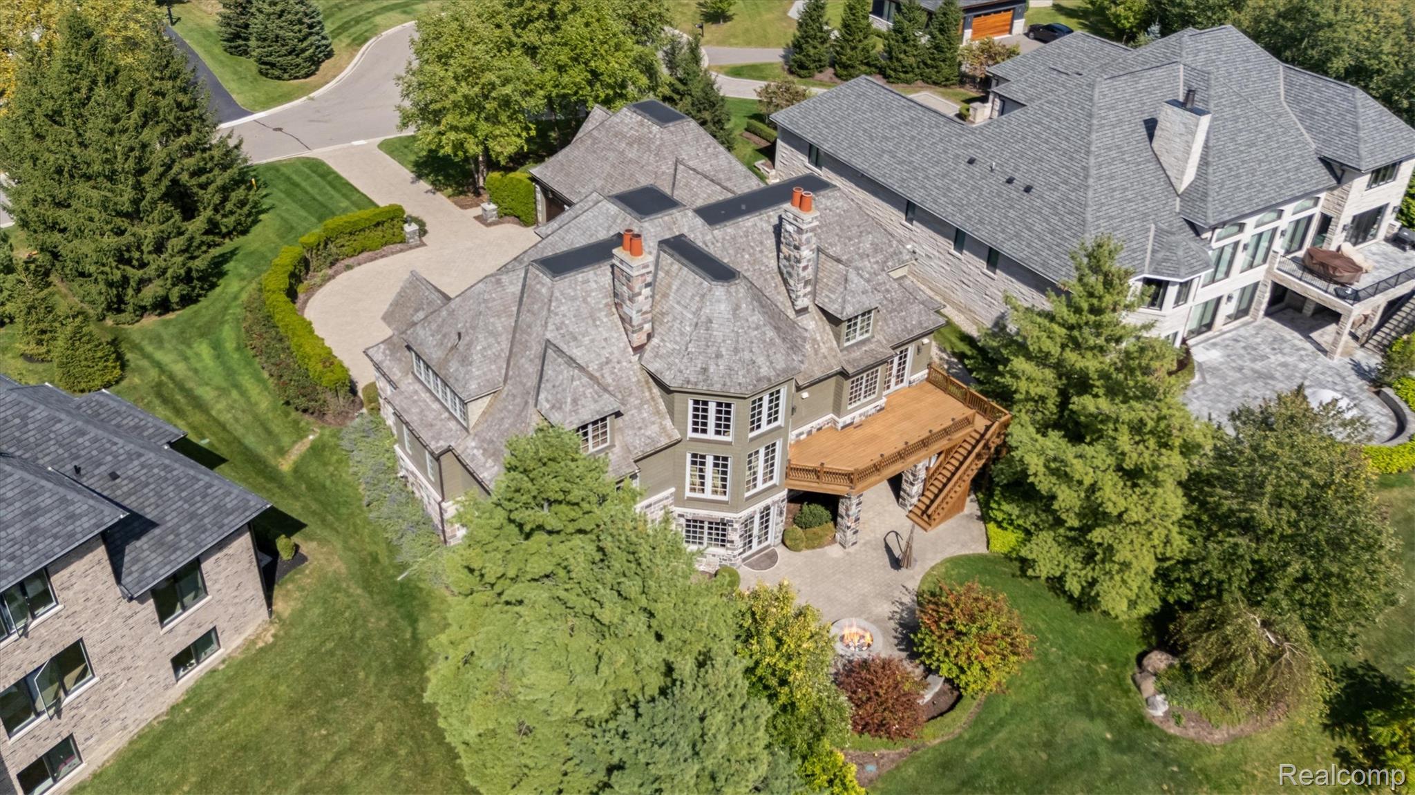 2921 Turtle Pond Court