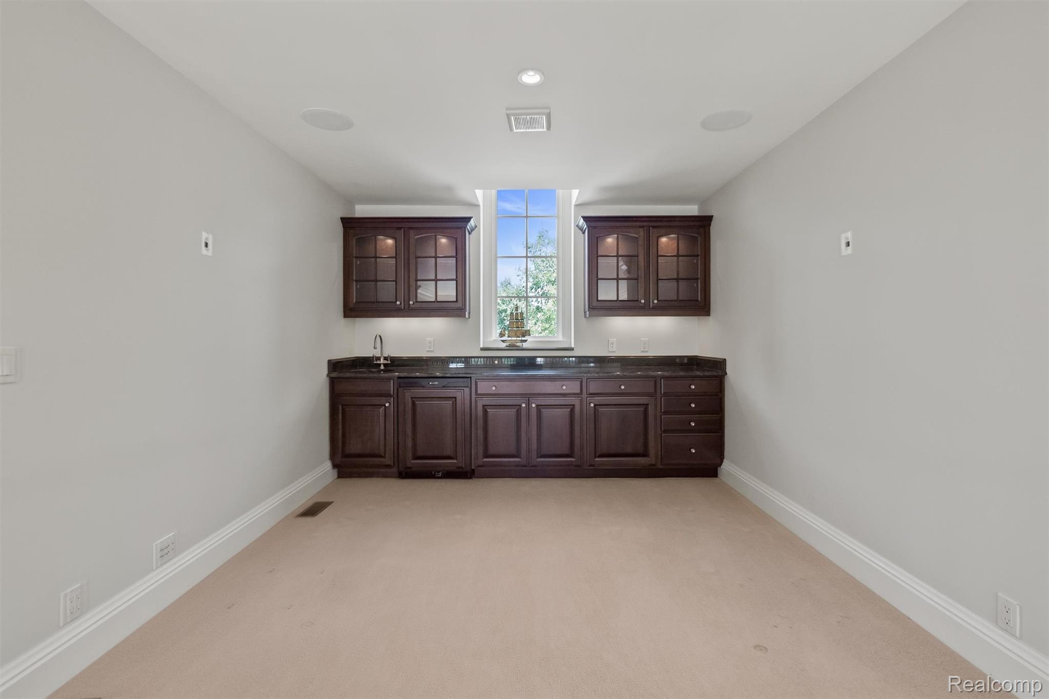 2921 Turtle Pond Court