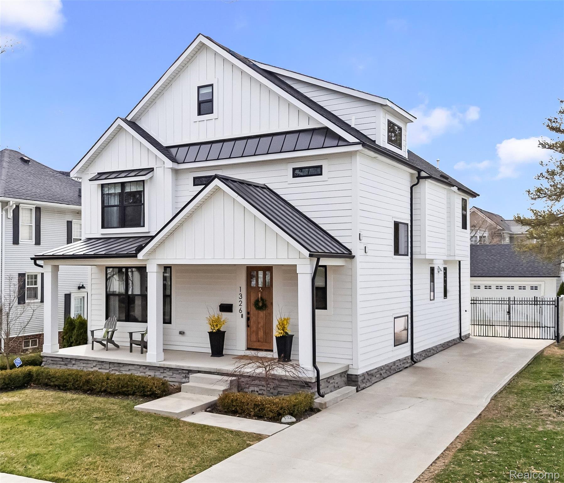 1326 Cedar Drive
