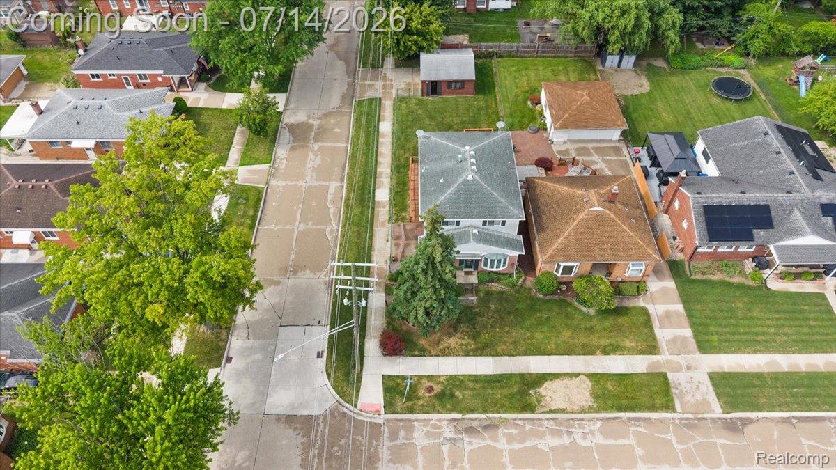 20323 Cedar Street