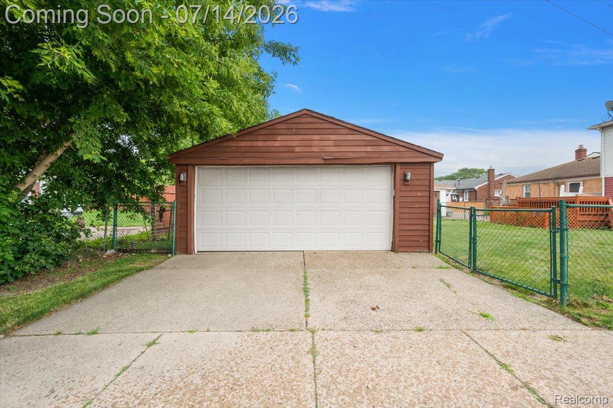 20323 Cedar Street