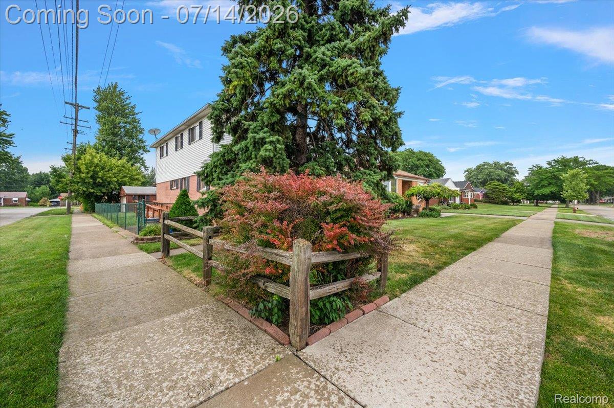 20323 Cedar Street