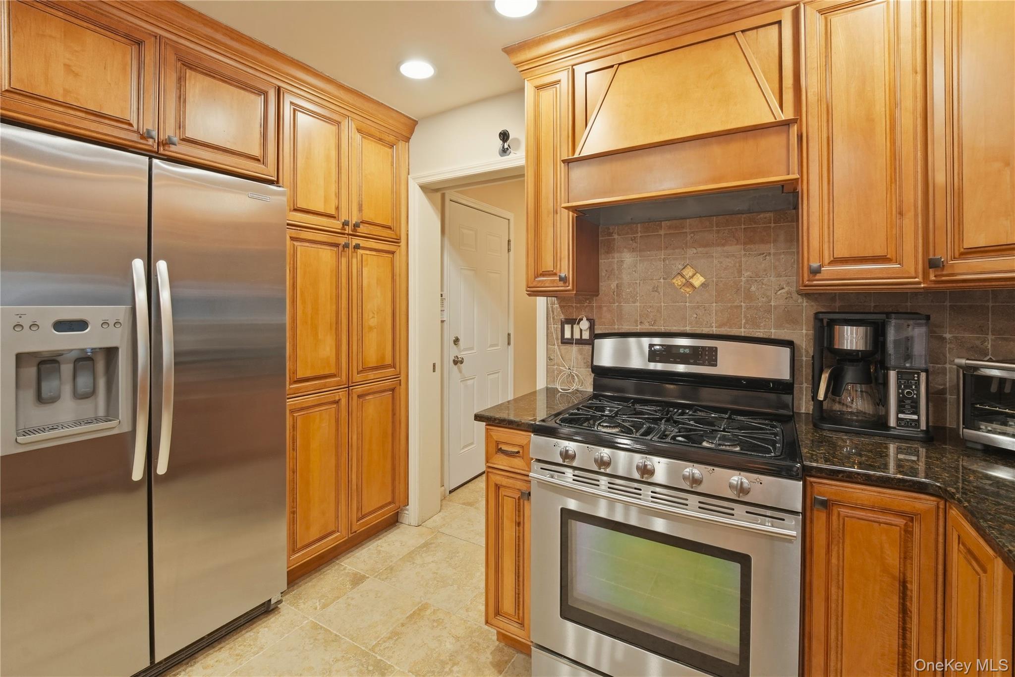 425 White Oak Road