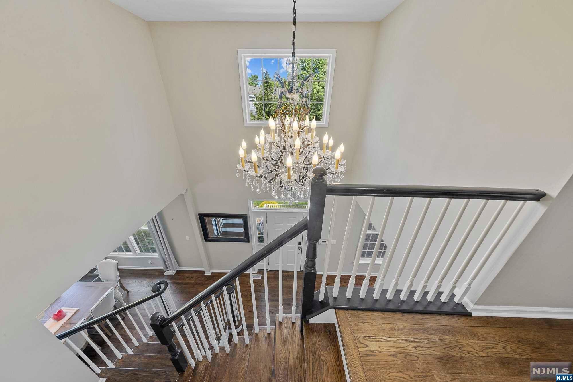 15 Woods Edge Road