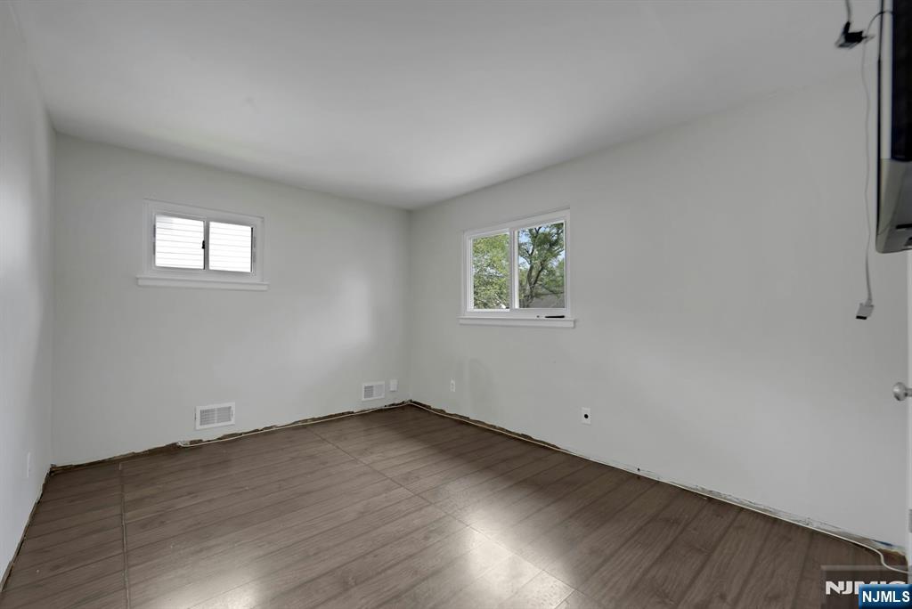 556 Sandra Place