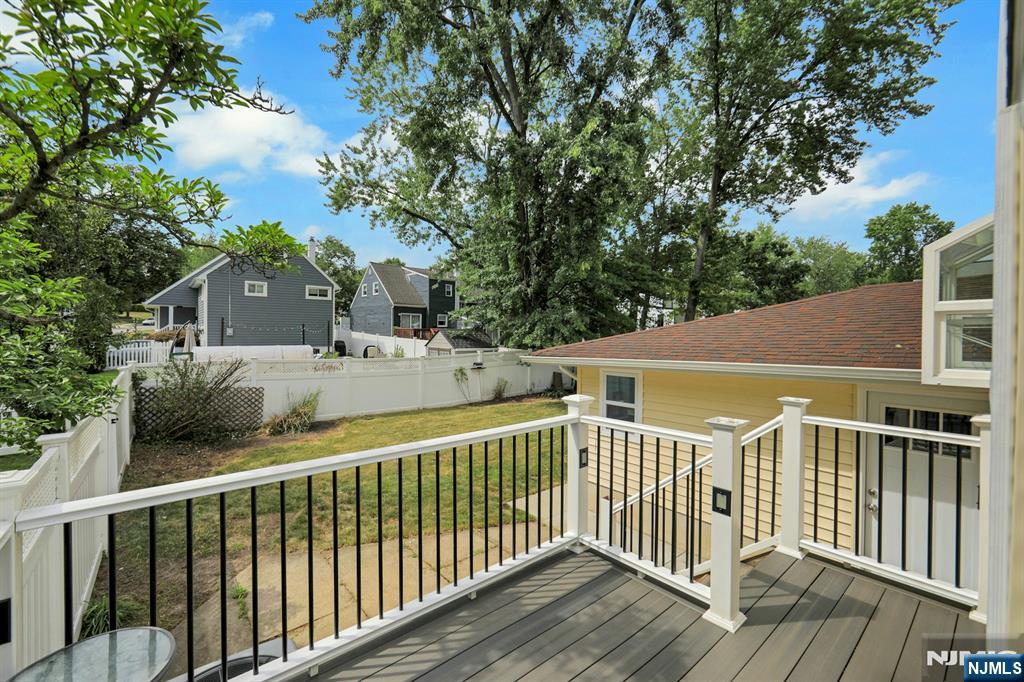 556 Sandra Place