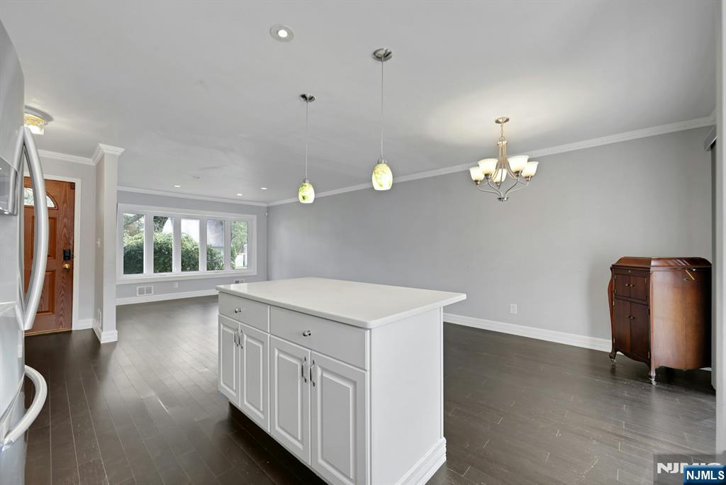 556 Sandra Place