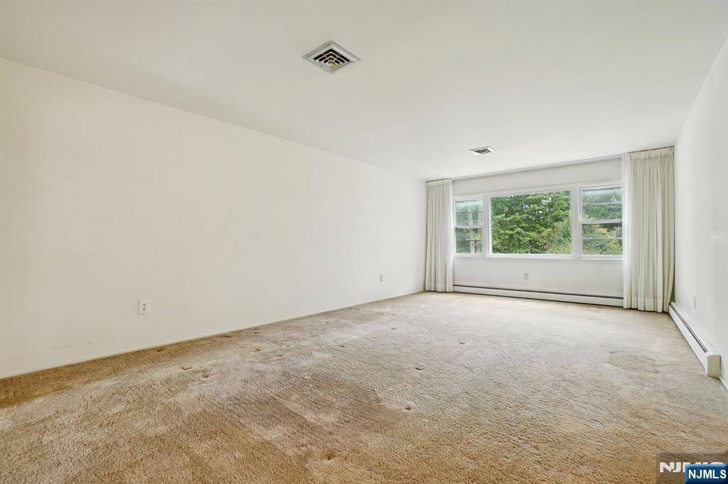 5 Powderhorn Drive